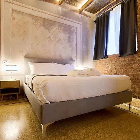 Emme Loft I White Moon - Contemporary Design Loft Daire Milano