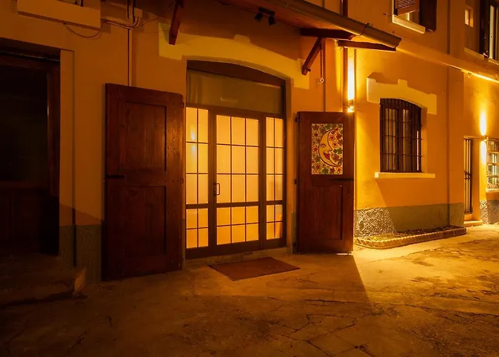 White Moon-emme Loft