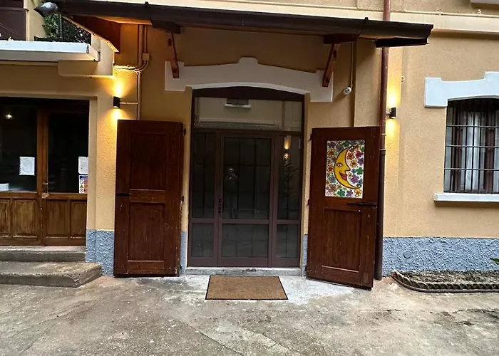 White Moon-emme Loft 아파트